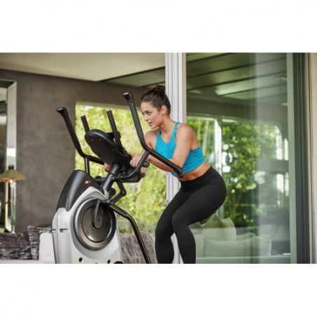 Рендер-10 для Bowflex Кросстренер Max Trainer M6
